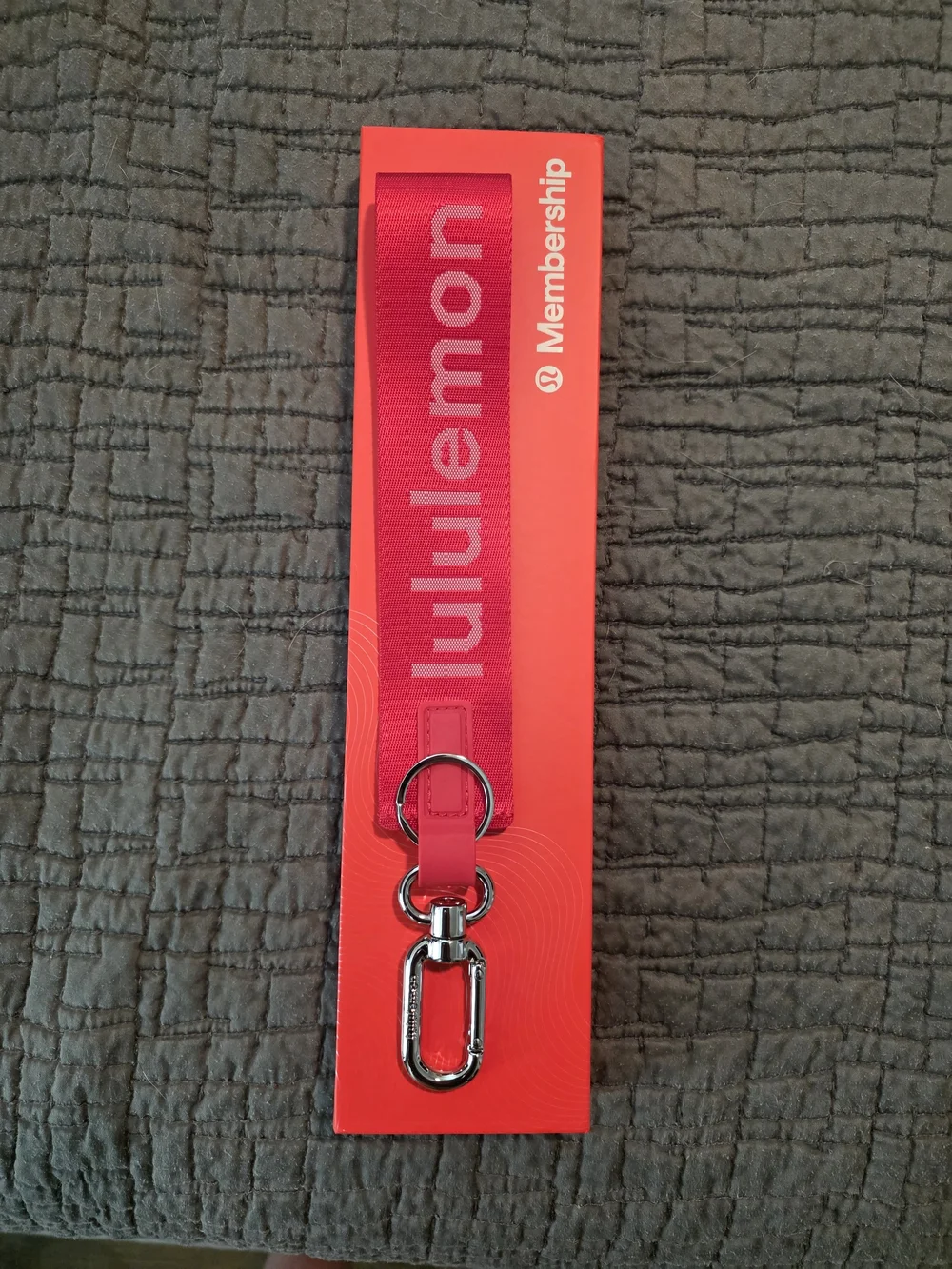 Lululemon Never Lost Pinnacle Member Exclusive Keychain NIB